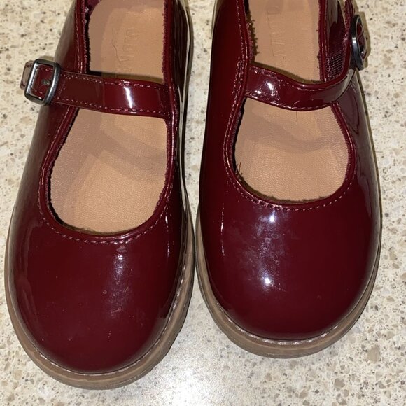 Toddler Girl Shoes Old Navy Burgundy Patent Leather Mary Janes - Picture 4 of 6
